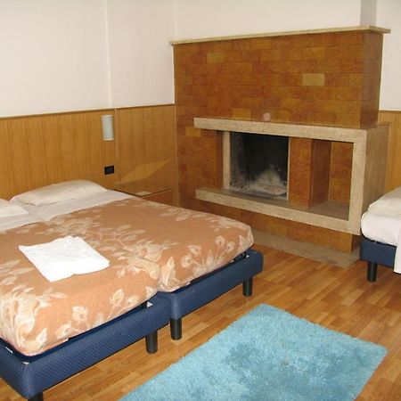 Hotel Oasi Trente Extérieur photo
